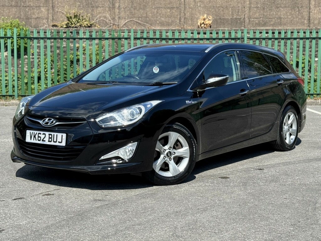 Hyundai I40 1.7 Crdi Blue Drive Premium Black #3