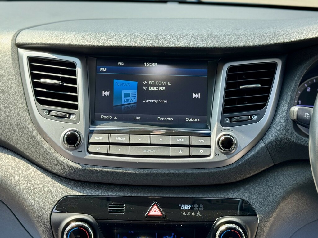 Hyundai Tucson Tucson Premium Blue Drive 2Wd Crdi Silver #19
