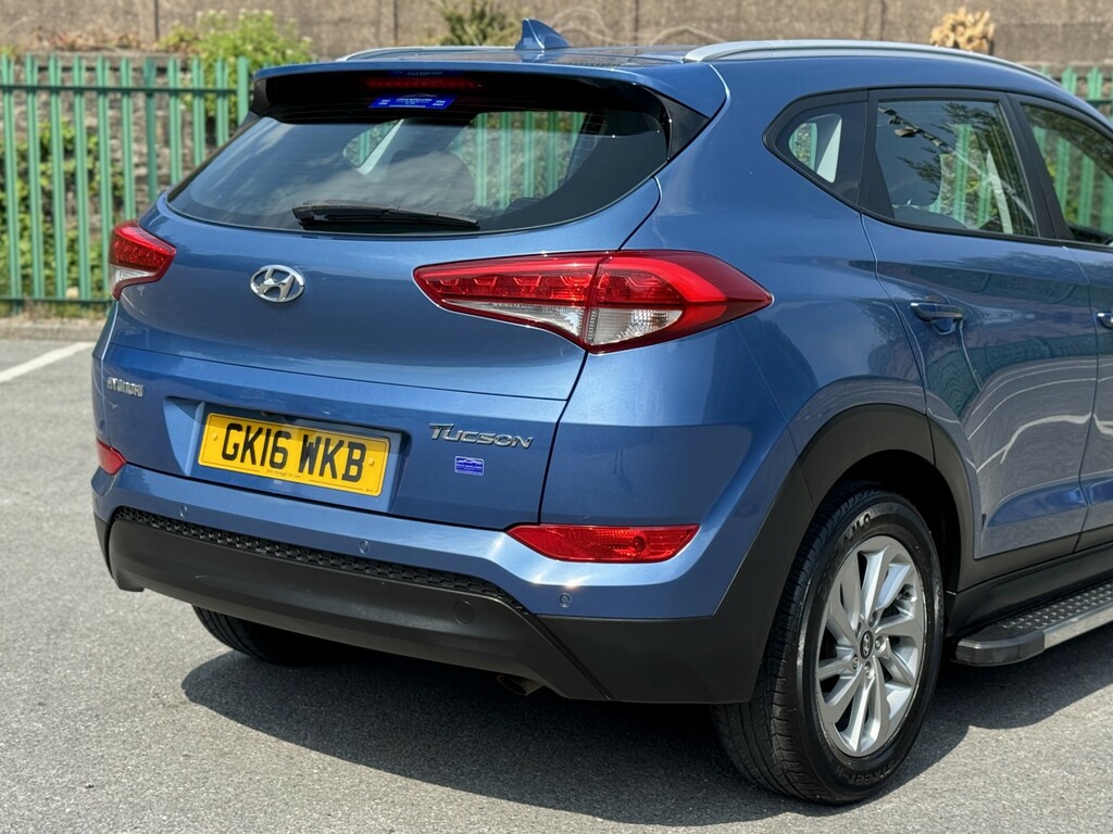 Hyundai Tucson Tucson Premium Blue Drive 2Wd Crdi Silver #16