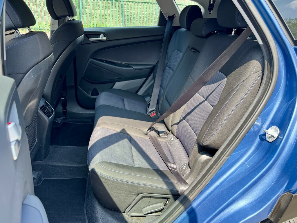 Hyundai Tucson Tucson Premium Blue Drive 2Wd Crdi Silver #12
