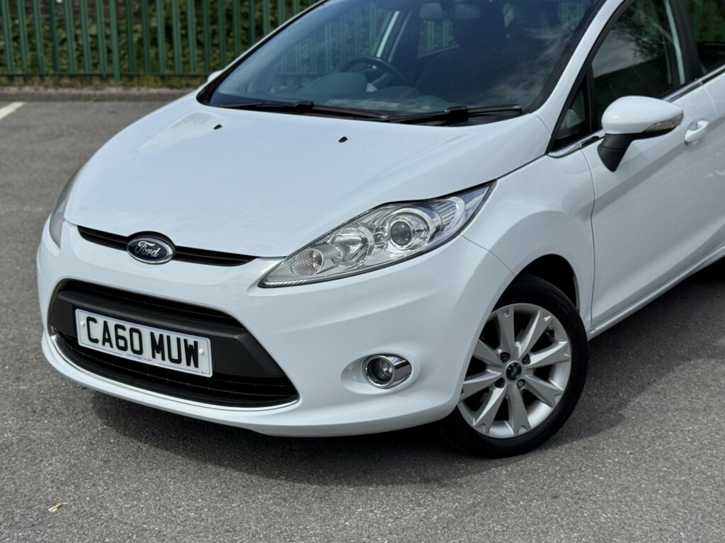 Ford Fiesta 1.6 Zetec S Hatchback 134 Gkm, White #13