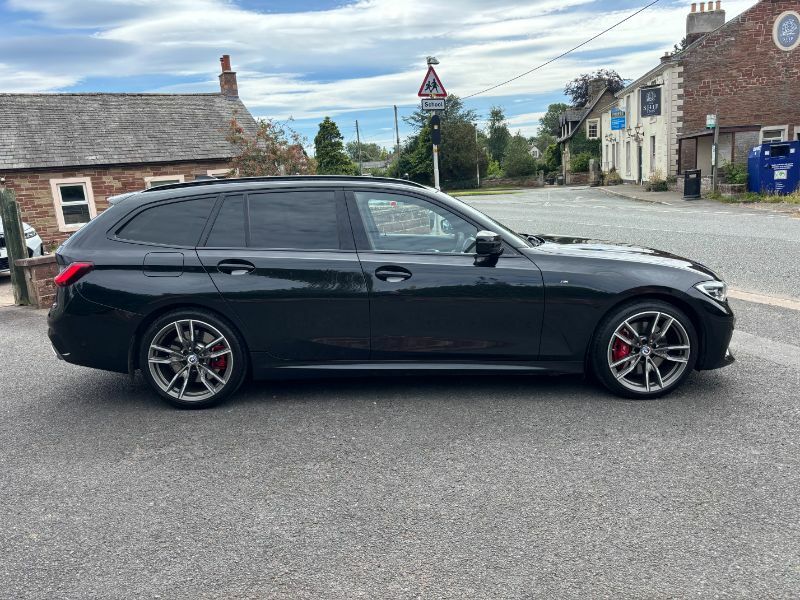 BMW M3 3.0 Mhev M-sport Touring X-drive Black #3