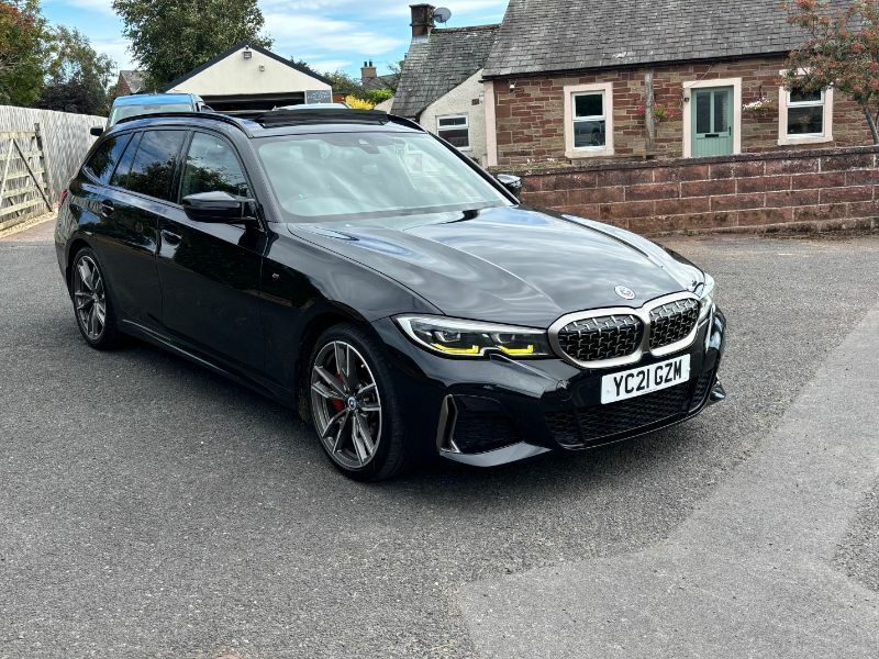 BMW M3 3.0 Mhev M-sport Touring X-drive Black #2