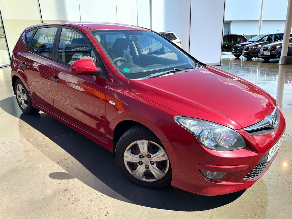 Hyundai I30 Hatchback Red