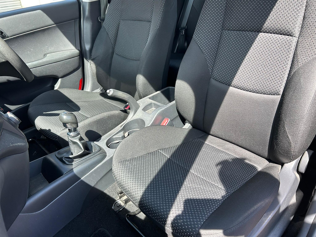 Hyundai I30 1.6L Premium Crdi 113 Bhp Blue #16