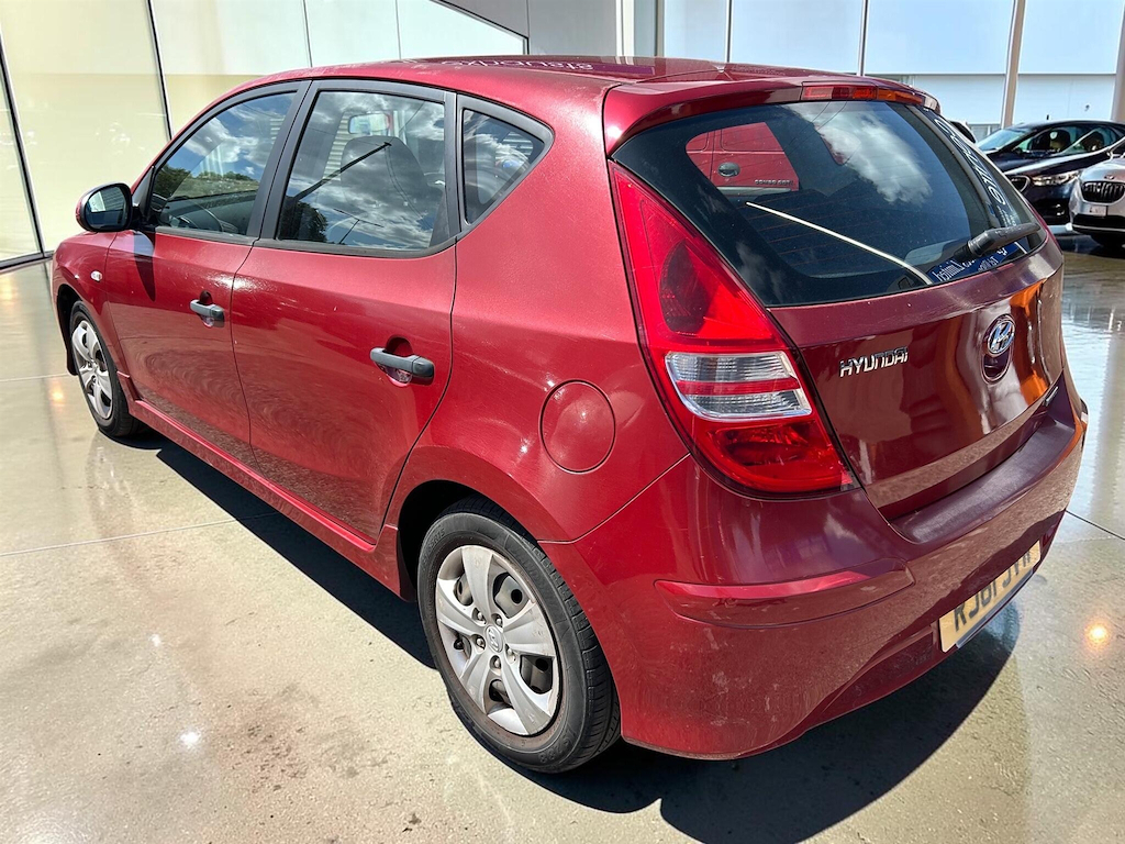 Hyundai I30 Hatchback Red #5