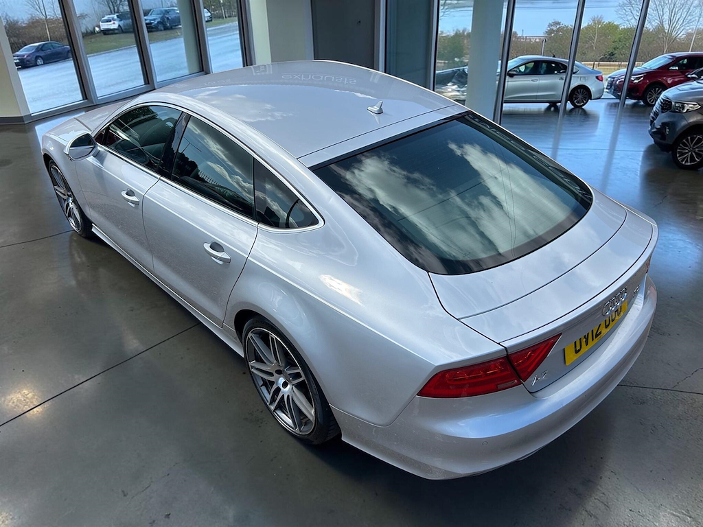 Audi A7 Hatchback Silver #4