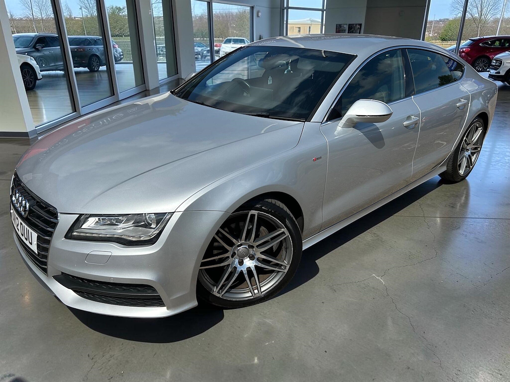 Audi A7 Hatchback Silver #3