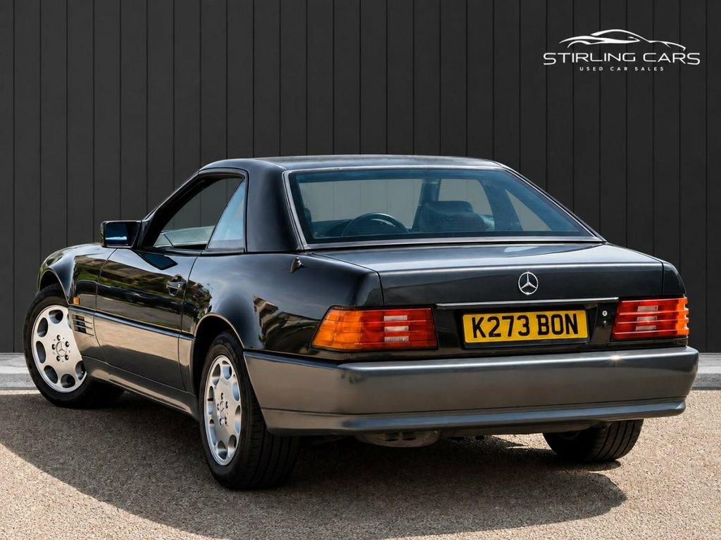Mercedes-Benz SL Class 3L Null Black #2