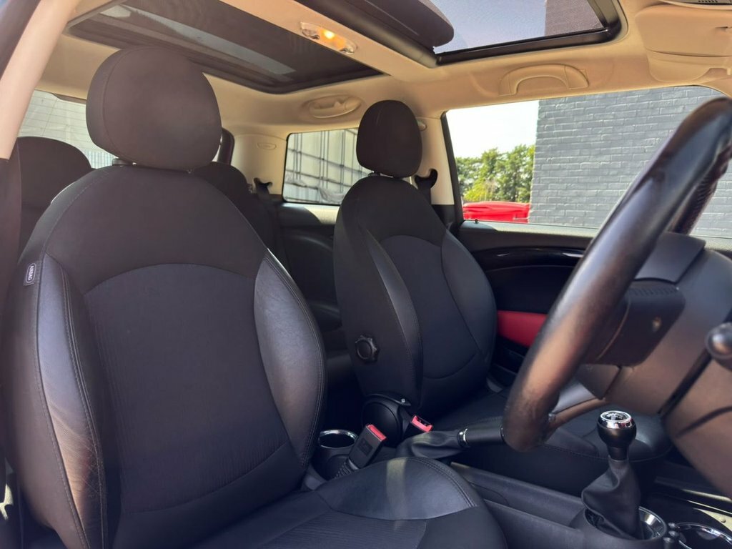 Mini Hatch 2L Cooper Sd Red #4