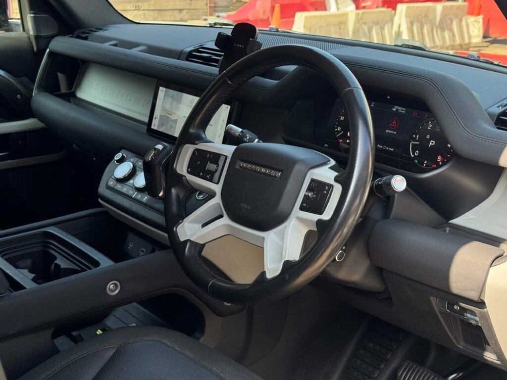 Land Rover Defender 3L Se Grey #4