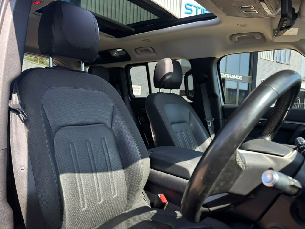 Land Rover Defender 3L Se Grey #3