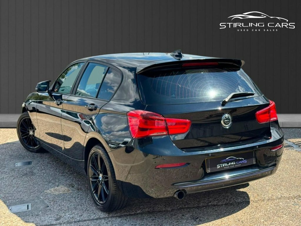 BMW 1 Series 1.5L Sport Black #2