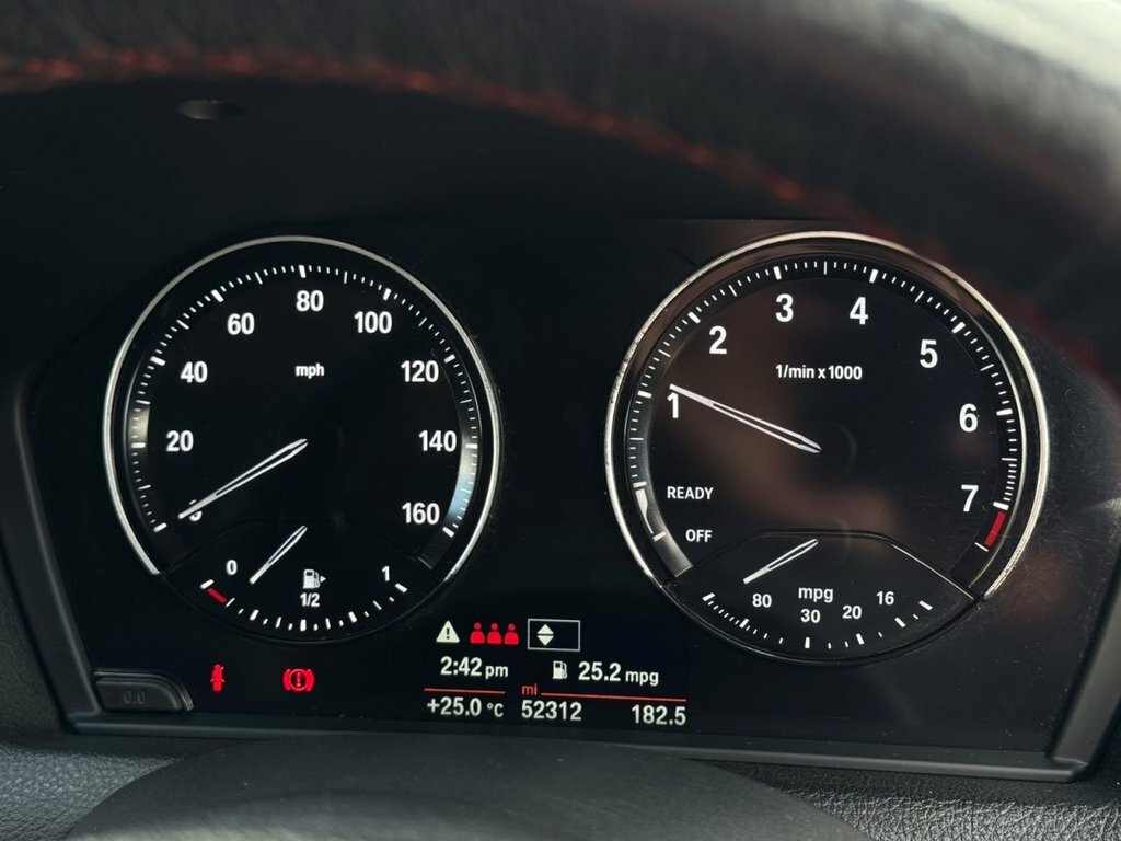 BMW 1 Series 1.5L Sport Black #5