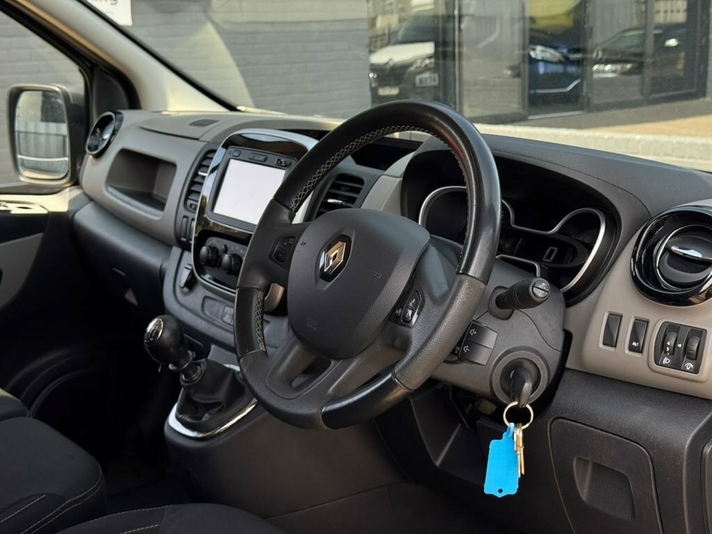 Renault Trafic 1.6L Sport Nav Grey #3