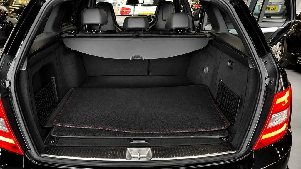 Mercedes-Benz C Class 6.3L Amg Edition 125 Black #5