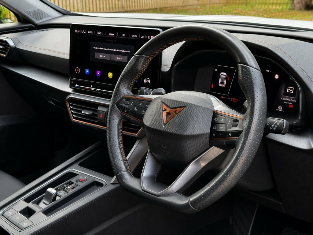 Cupra Formentor 1.5L V2 White #4