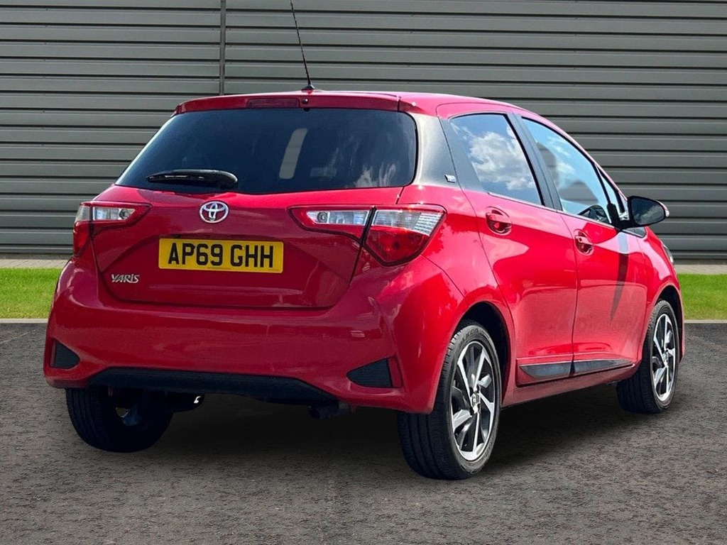 Toyota Yaris 1.5 Vvt I Y20 Bi Tone Hatchback AP69GHH Red #3