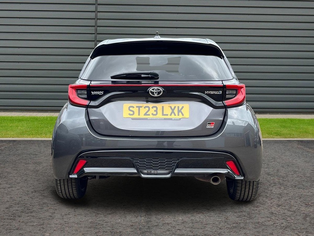 Toyota Yaris 1.5 1.5 Vvt-h Gr Sport Hatchback Hybrid ST23LXK Grey #4