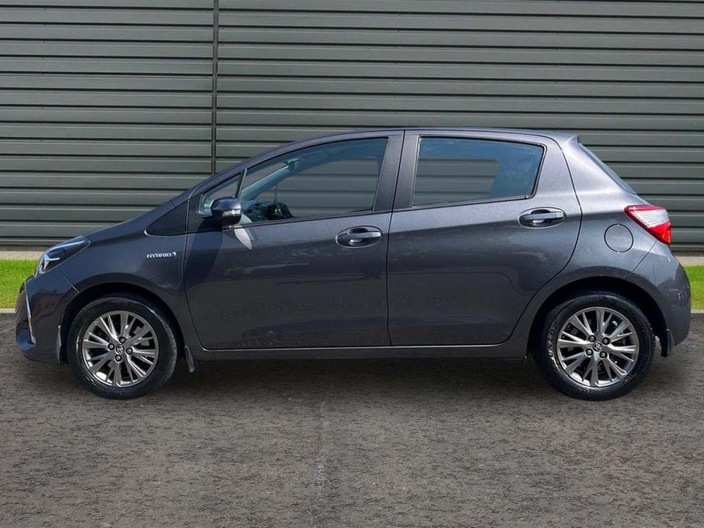 Toyota Yaris 1.5 Vvt-h Icon Tech Hatchback Hybrid E Grey #6