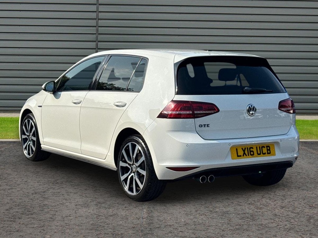 Volkswagen Golf 1.4 Tsi Gte Hatchback Plug In Hybrid Ds White #5
