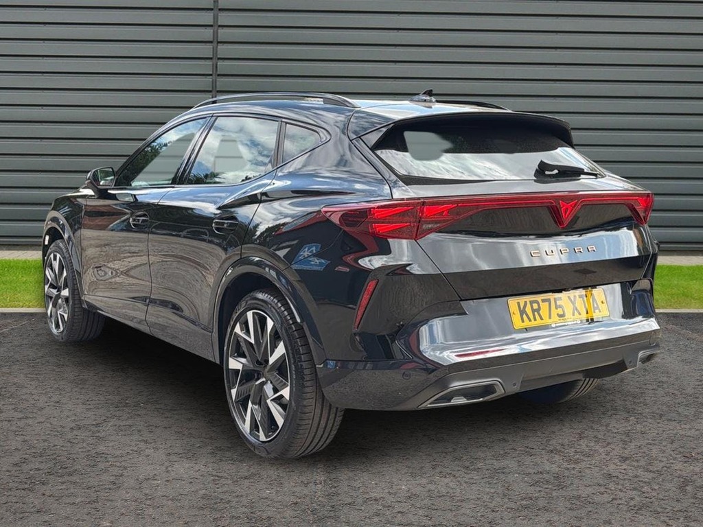 Cupra Formentor 1.5 Etsi V2 Suv Hybrid Dsg KR75XTA Black #5