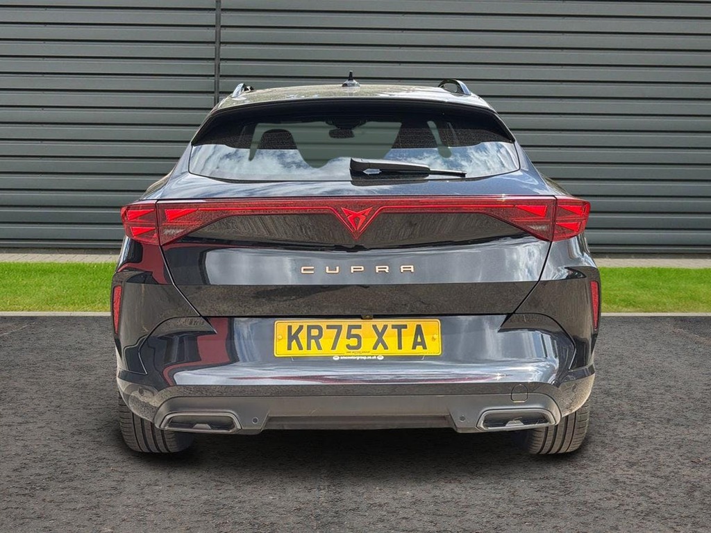 Cupra Formentor 1.5 Etsi V2 Suv Hybrid Dsg KR75XTA Black #4