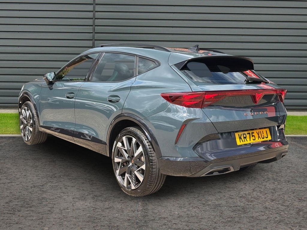 Cupra Formentor 1.5 Etsi V2 Suv Hybrid Dsg KR75XUJ Blue #5