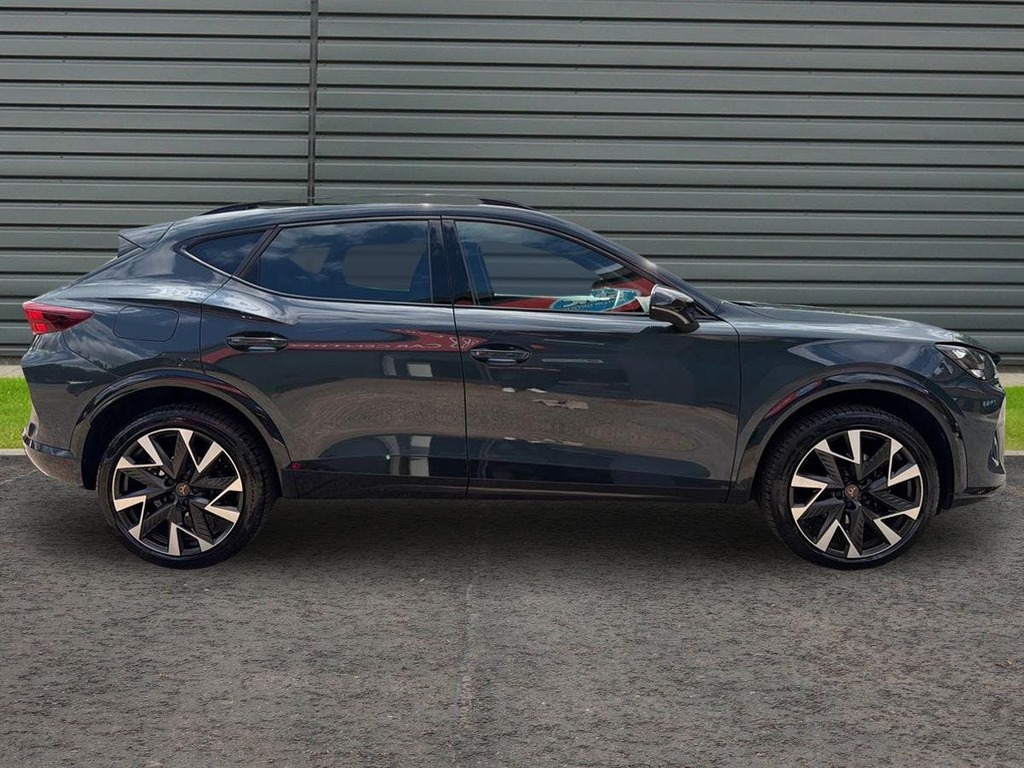 Cupra Formentor 1.5 Etsi V2 Suv Hybrid Dsg KR75XUJ Blue #2