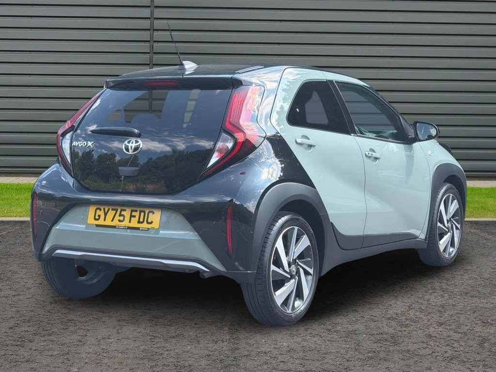 Toyota Aygo X 1.0 Vvt I Exclusive Hatchback X Shift GY75FDC Brown #3