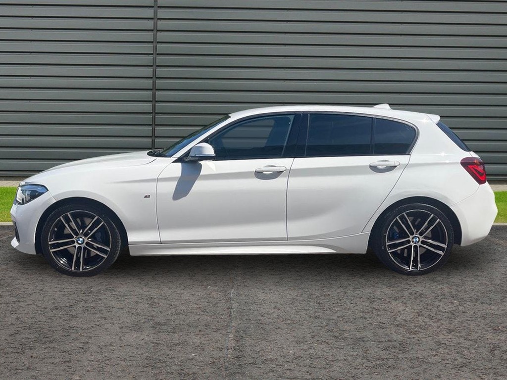 BMW 1 Series 1.5 118I M Sport Shadow Edition Hatchback Pet GV19CGG White #6