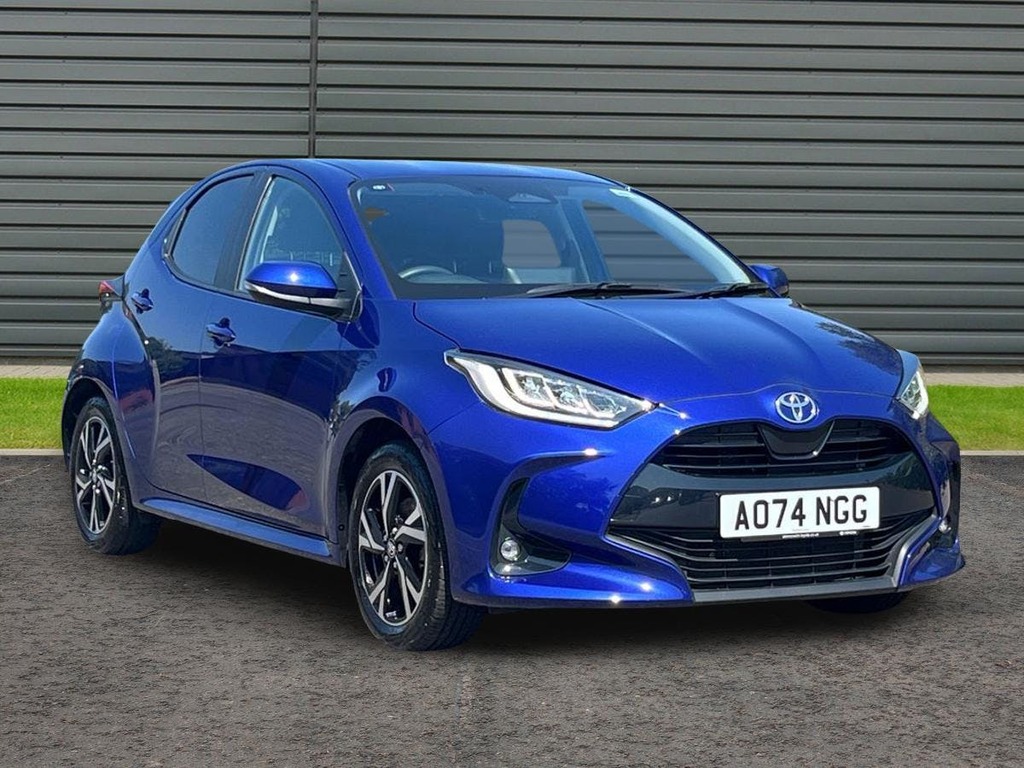Toyota Yaris 1.5 Vvt-h Design Hatchback Hybrid E Cvt AO74NGG Blue