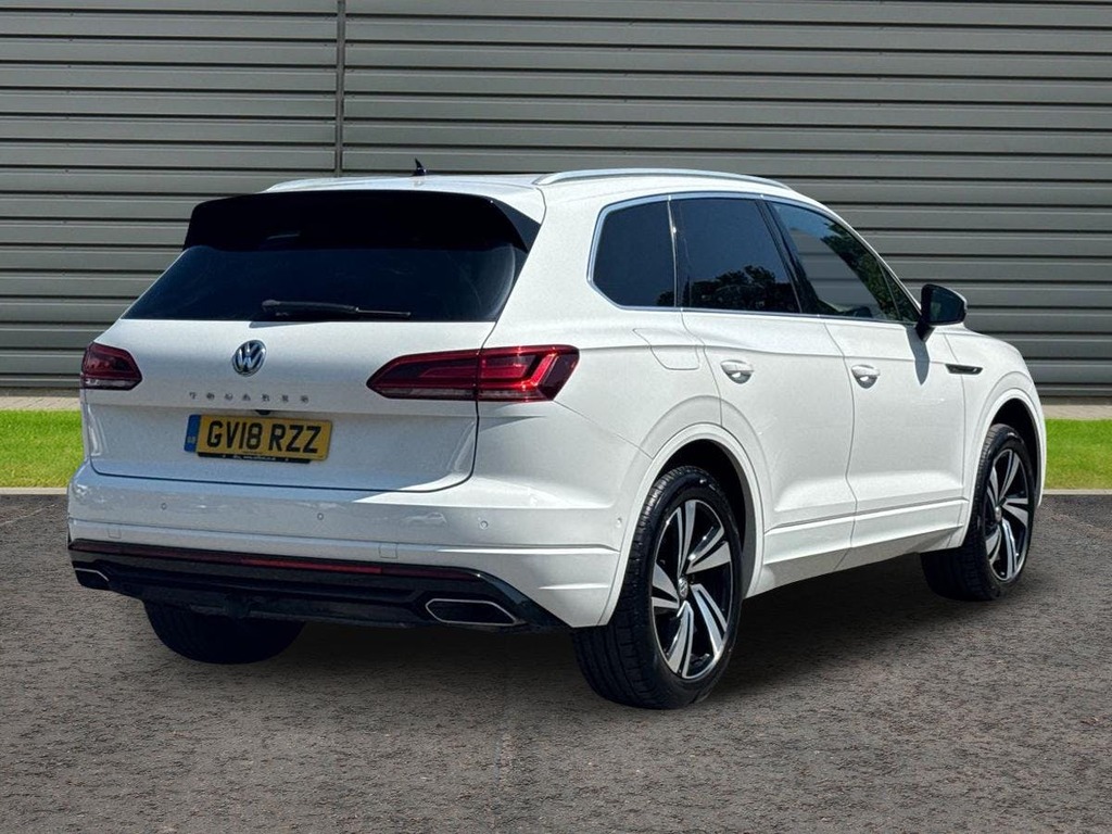 Volkswagen Touareg 3.0 Tdi V6 R Line Tech Suv Tiptronic 4M GV18RZZ White #3