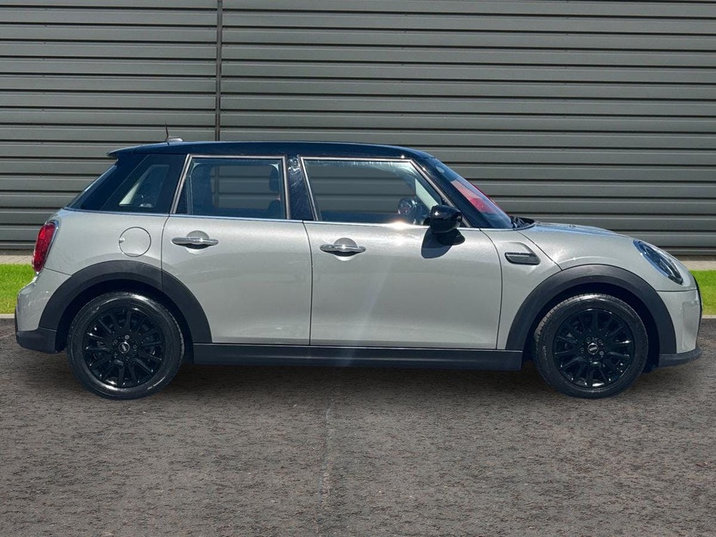 Mini Hatch 1.5 Cooper Classic Hatchback Steptronic LD72OHH Grey #2