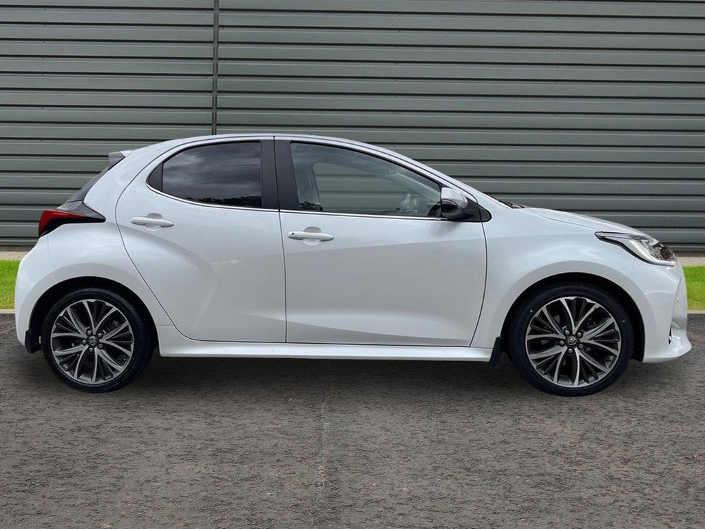 Toyota Yaris 1.5 Vvt-h Excel Hatchback Hybrid E Cvt AR23EOV White #2
