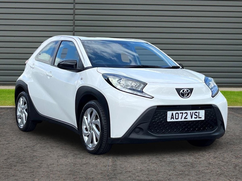 Toyota Aygo X 1.0 Vvt I Pure Hatchback AO72VSL White