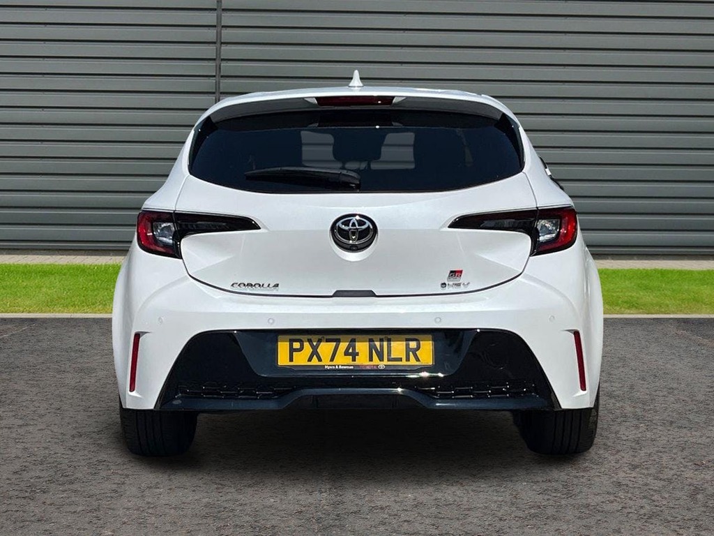 Toyota Corolla 2.0 Vvt-h Gr Sport Hatchback Hybrid Cvt White #4