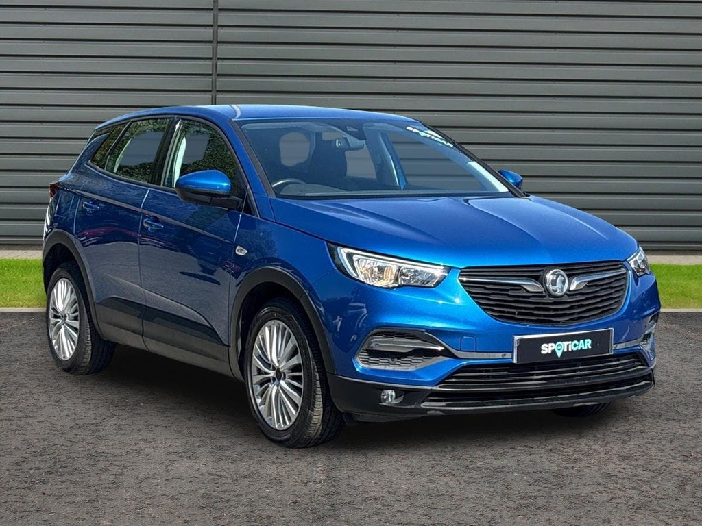 Vauxhall Grandland X 1.2 Turbo Se Suv CX68OVU Blue