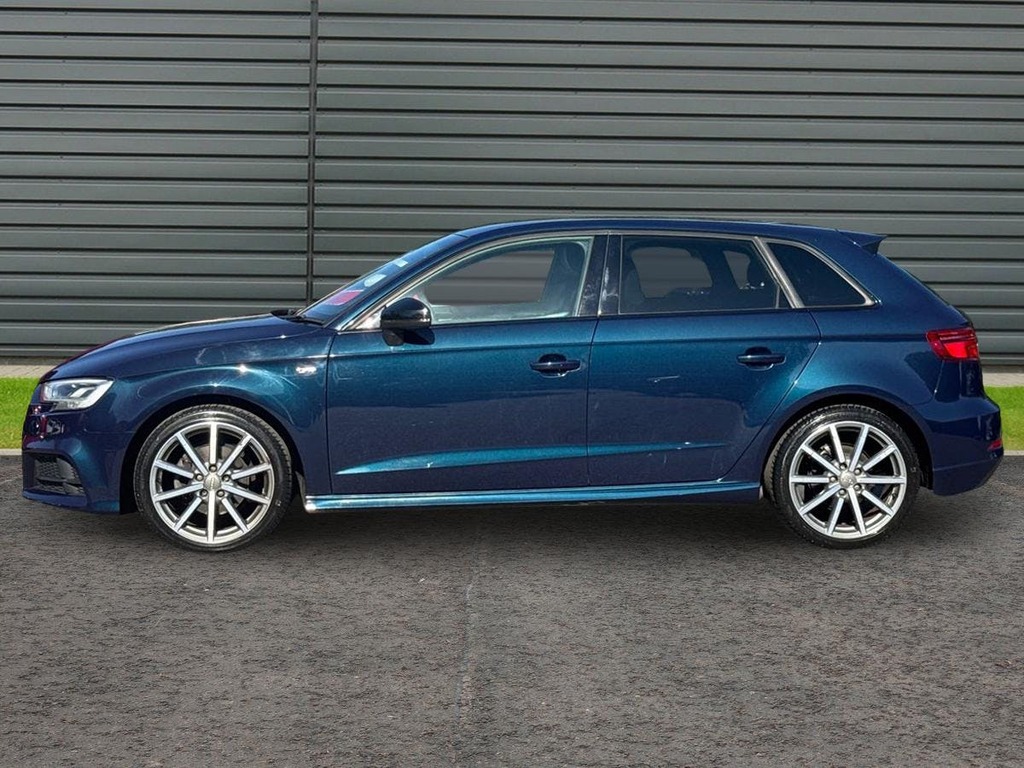 Audi A3 1.0 Tfsi 30 Black Edition Sportback Man Blue #6