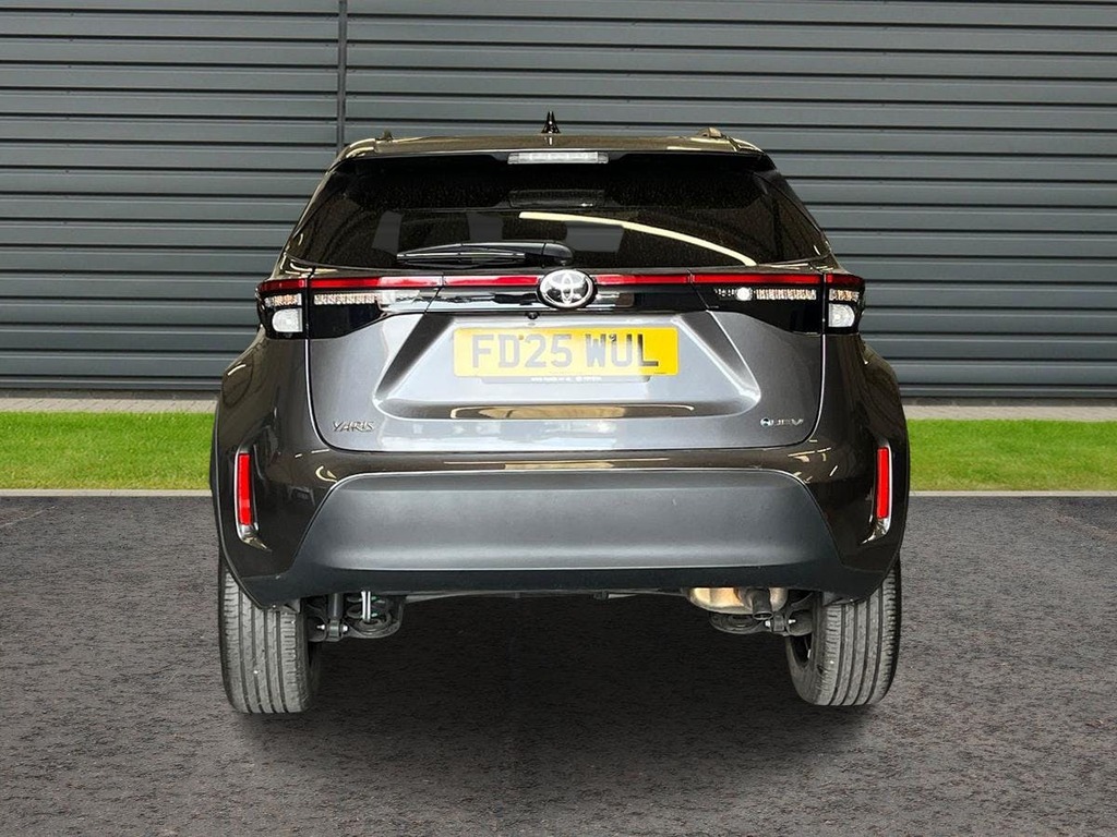 Toyota Yaris Cross 1.5 Vvt-h Design Suv Hybrid E Cvt Grey #4