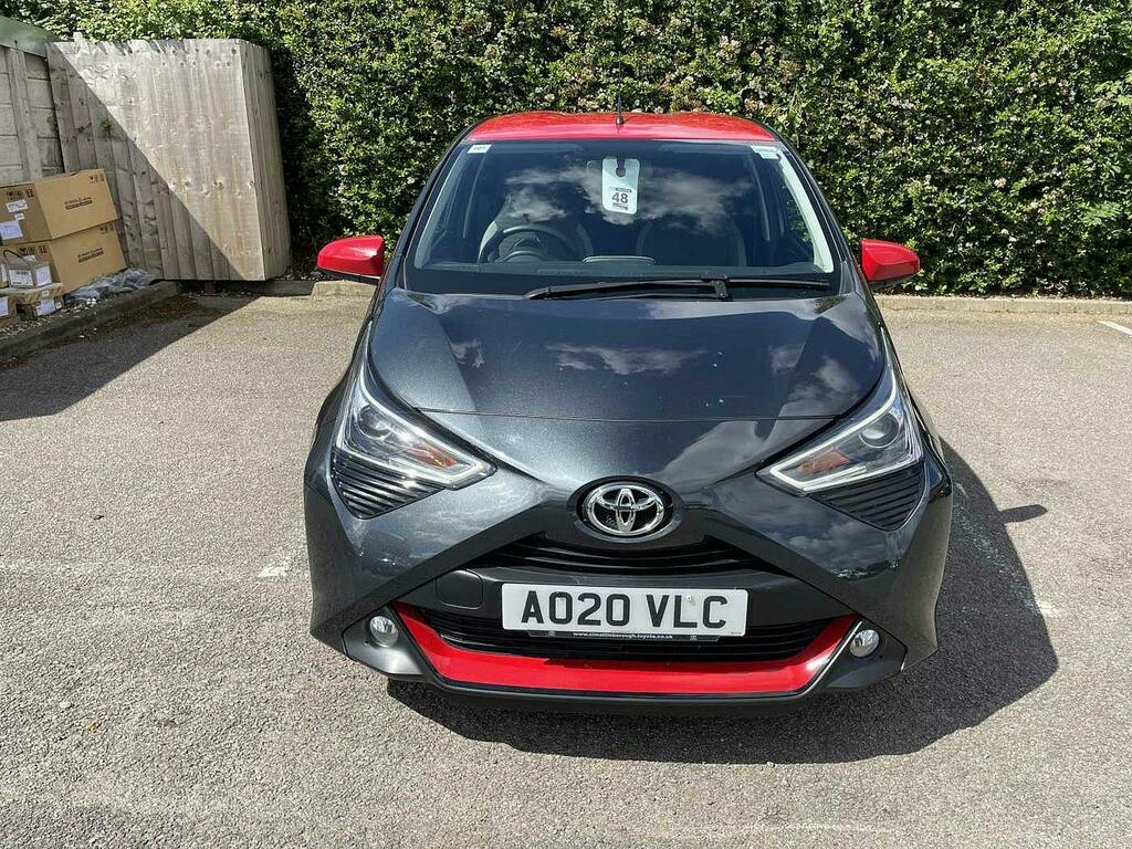 Toyota Aygo  Orange #15