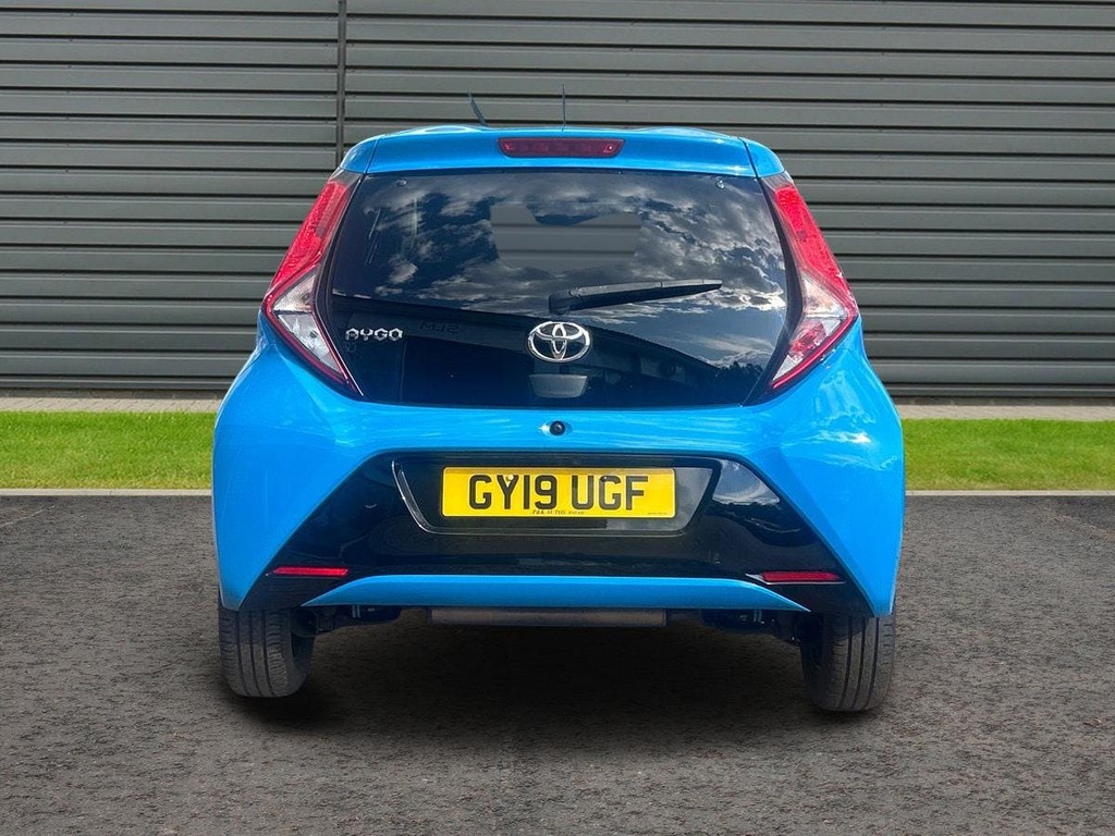 Toyota Aygo 1.0 Vvt I X Trend Hatchback Blue #4