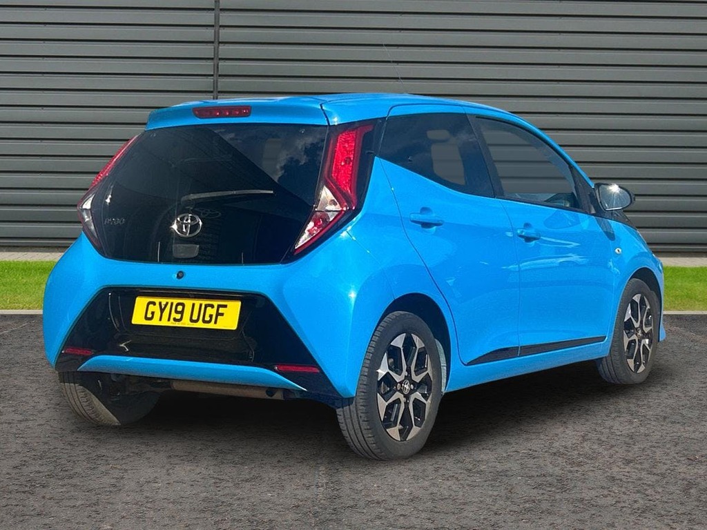 Toyota Aygo 1.0 Vvt I X Trend Hatchback Blue #3
