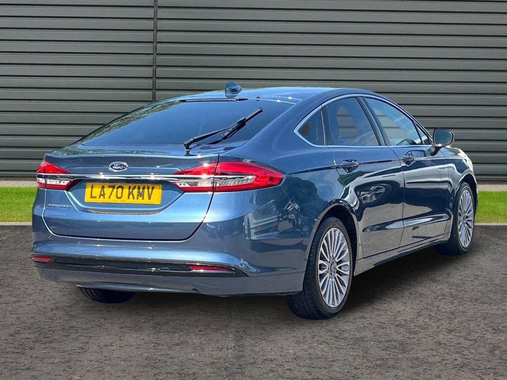 Ford Mondeo 2.0 Ecoblue Titanium Edition Hatchback Blue #3