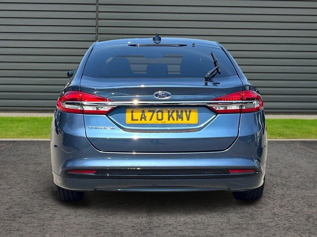 Ford Mondeo 2.0 Ecoblue Titanium Edition Hatchback Blue #4