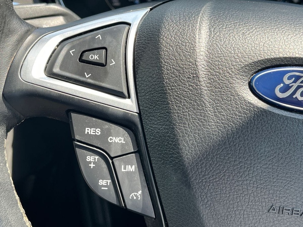 Ford Mondeo 2.0 Hybrid Titanium Edition Black #21