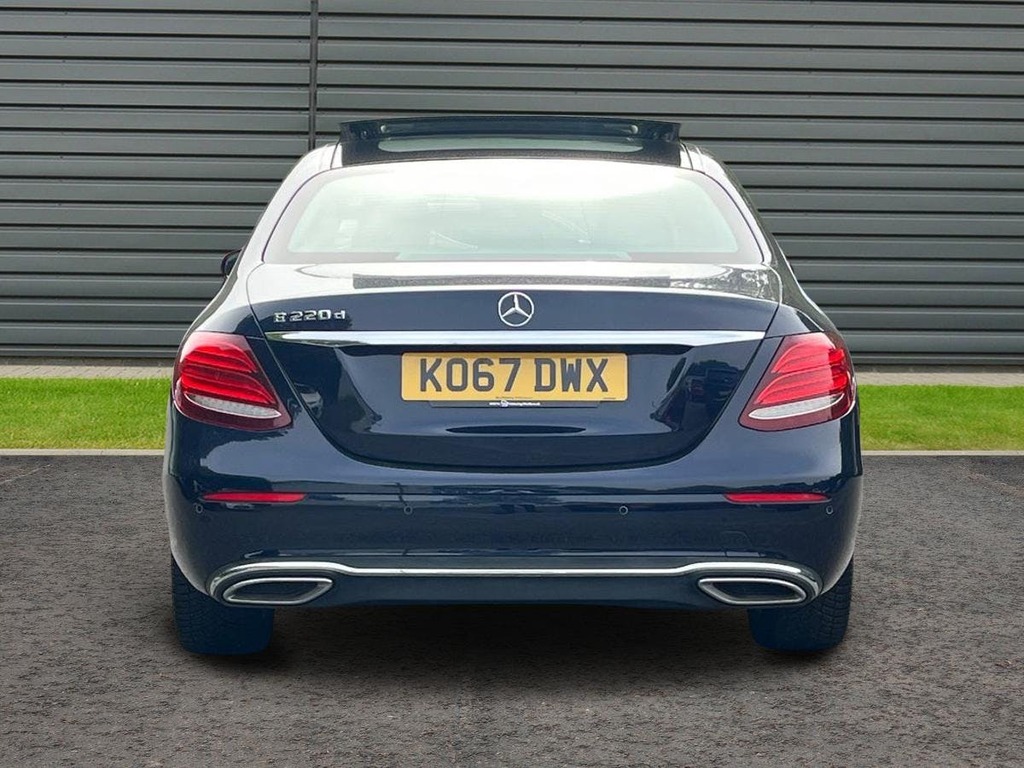 Mercedes-Benz E Class 2.0 E220d Se Blue #4