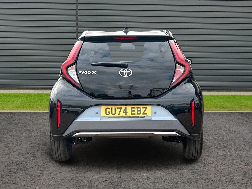 Toyota Aygo X 1.0 Vvt I Exclusive Hatchback X Shift #4
