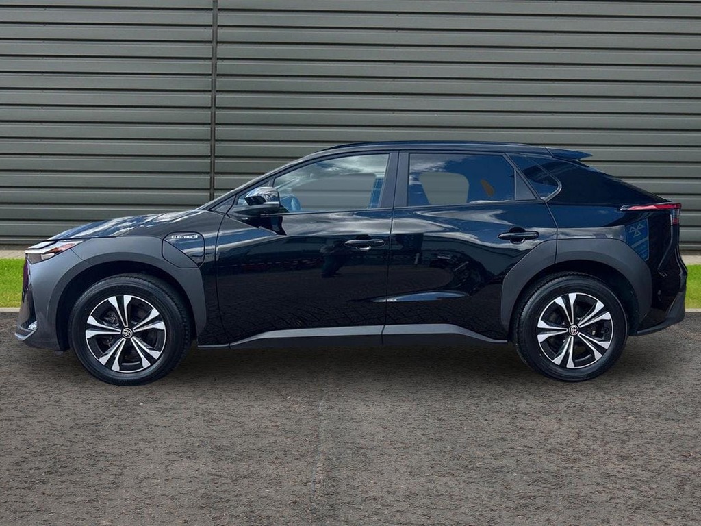 Toyota bZ4X 71.4Kwh Motion Suv Black #6