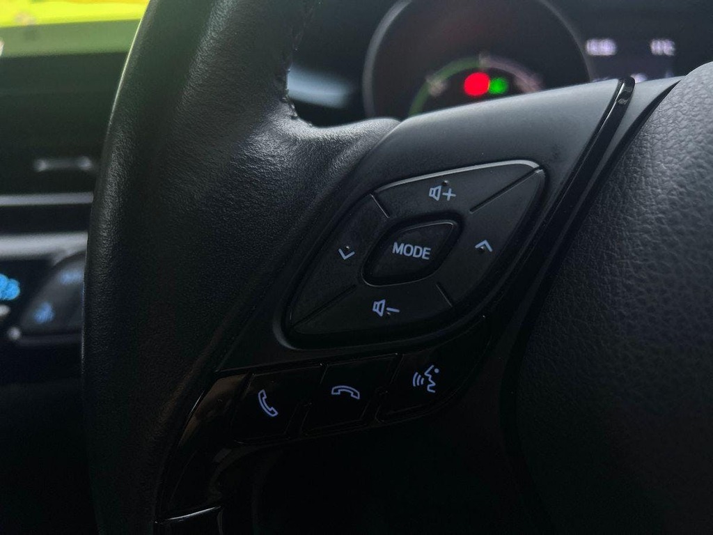 Toyota C-Hr Icon Silver #18